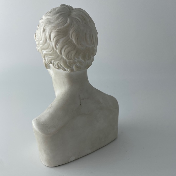 Small plaster bust- academia style - Picture 4 of 12